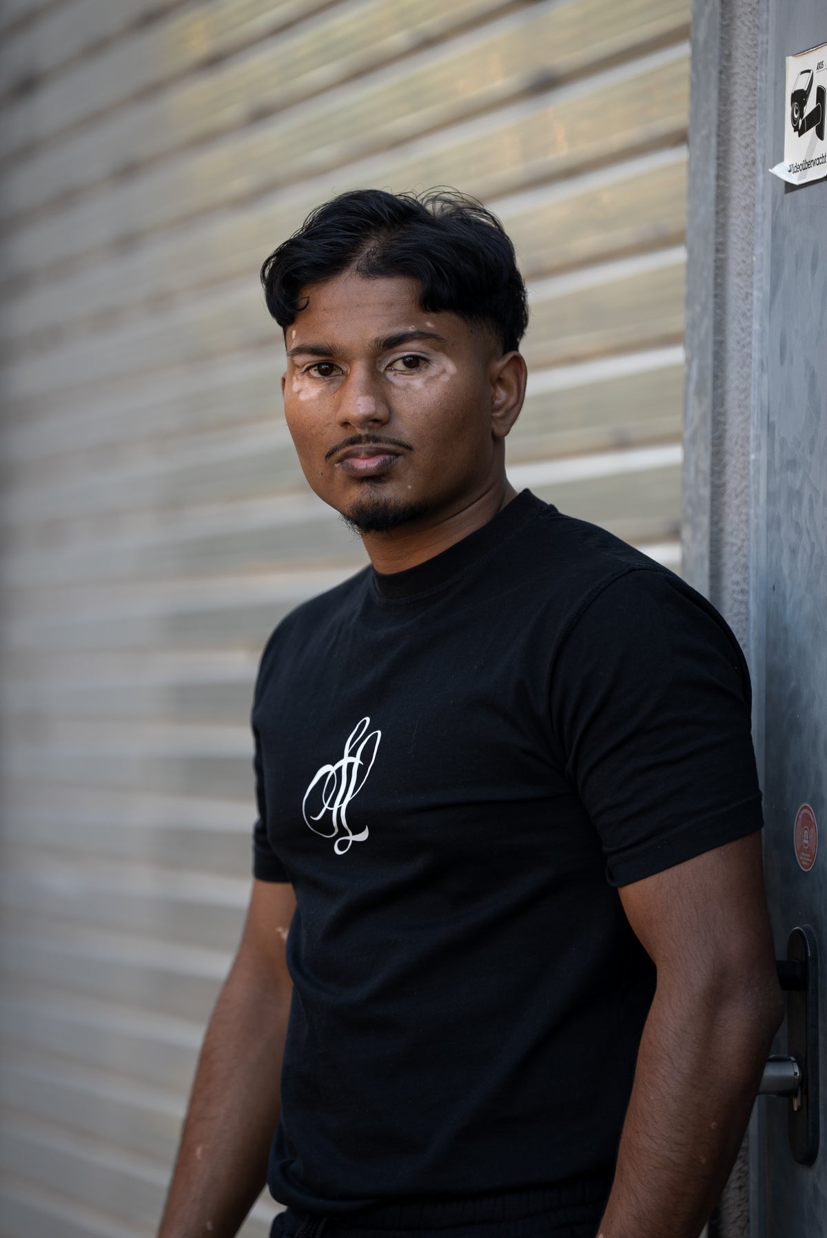 T-SHIRT - SAYLESS / FIRST COLLECTION
